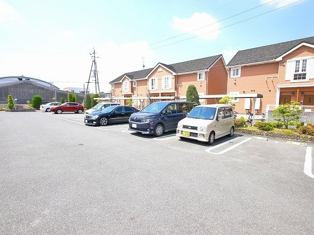 マイドリーム　Ａの駐車場|駐車場です