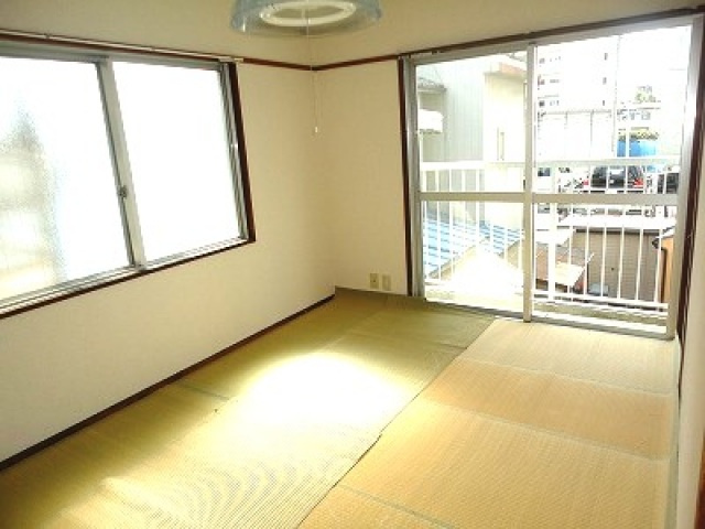 庚申ビルの和室|和室、ちょっとしたくつろぎスペースにいかがでしょうか