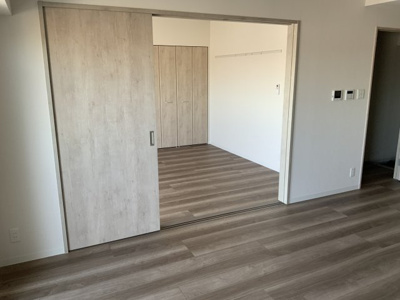 【洋室】 | メルヴェーユイイダ北園