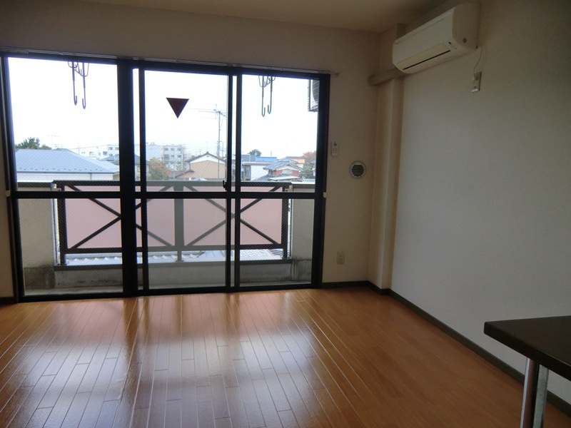 セサミハイツの内装|内装は落ち着いています