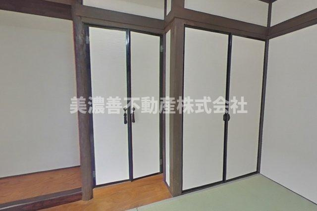 ６２４１３　岐阜市長良葵町中古戸建ての和室