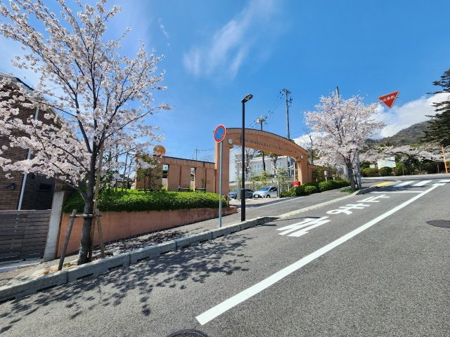 芦屋朝日ヶ丘北公園アーバンライフのエントランス
