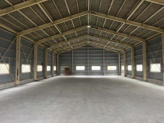 近江八幡市北津田町の倉庫の間取り