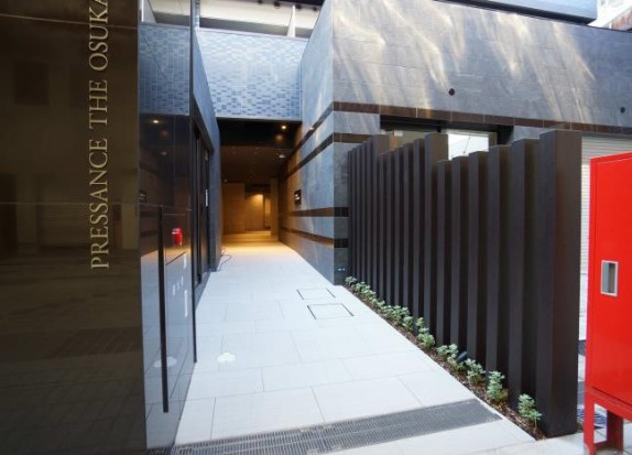 プレサンスTHE大須観音　名古屋市賃貸　仲介手数料無料のエントランス