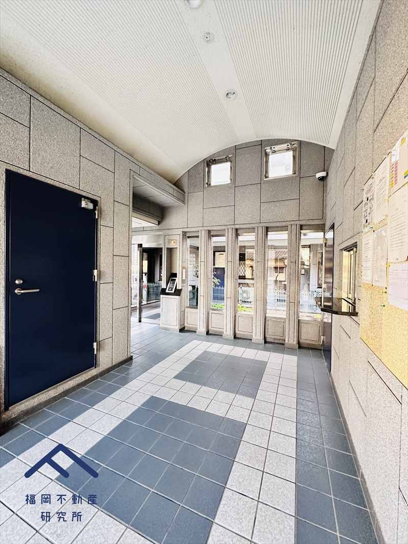 エンゼルハイム井尻のエントランス