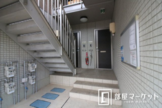 【エントランス】