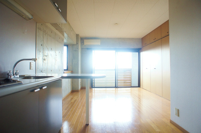 リーベンハオス野中の居間・リビング|ゆったり過ごせる居間です