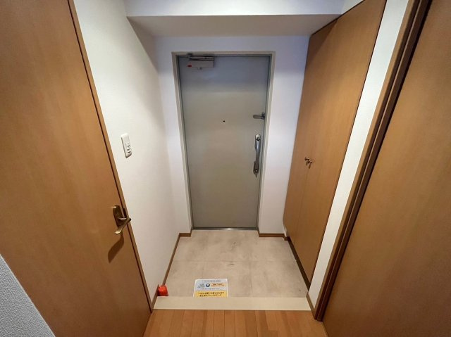 エピュレの玄関