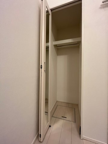 パークハイベリー新栄の収納