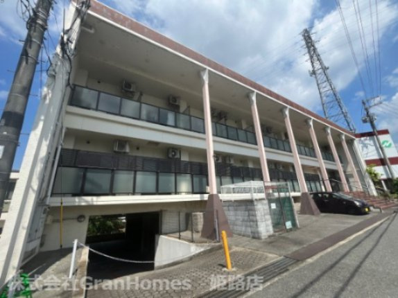 インタービレッジ青山二番館の外観