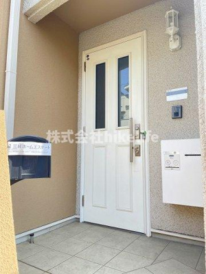 【エントランス】 | ＱＵＡＴＲＥ ＳＡＩＳＯＮＳ 宮崎台