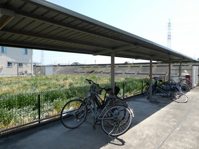 リヴィエール入船のその他共用部分|自転車置場