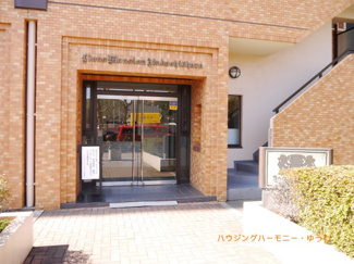 【エントランス】