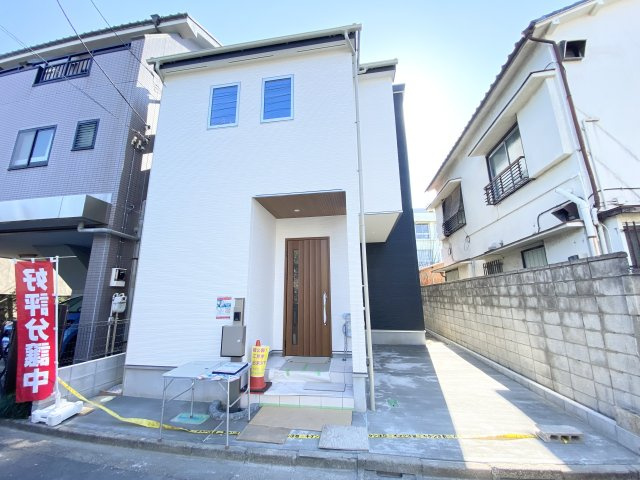 堀切6丁目！大型5LDK！土地29坪！大型車庫！EVコンセント付！新築2Ｆ戸建て！地代50％サポート！8,730円/月！の外観|車庫！自転車置場！バイク置場！