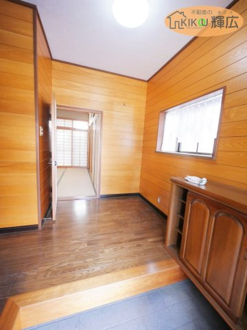 【玄関】 | 加古川市西神吉町岸　中古戸建