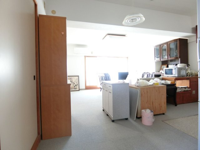 CO-OP錦町マンションの居間・リビング|室内動産は付属しません。