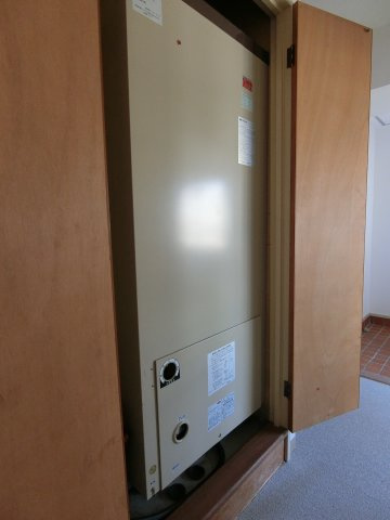 CO-OP錦町マンションの発電・温水設備