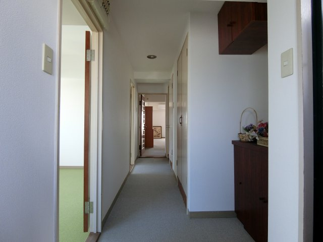 CO-OP錦町マンションの玄関