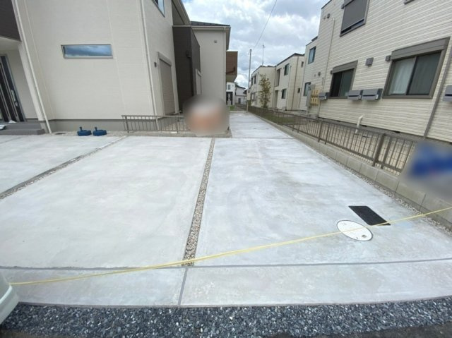 【商談中】未入居住宅　グローバルガーデン　一宮市馬見塚　全２区画分譲の駐車場