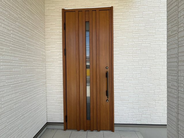戸建　グローバルガーデン　一宮市浅井町　全5区画分譲の玄関|玄関ドアの鍵はディンプルキーと内側はサムターンキーになっており防犯性の高い仕様になっています。