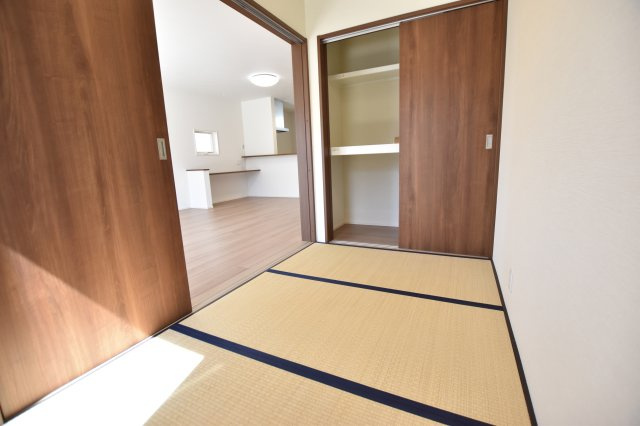 グローバルガーデン　丹羽郡扶桑町南山名　全6区画分譲の和室|一室あると便利な和室は、ご来客時はもちろん、お子様のお昼寝や遊び場、寝室としてもご利用いただけます