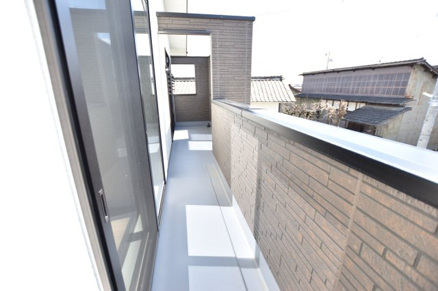 グローバルガーデン　丹羽郡扶桑町南山名　全6区画分譲のバルコニー|バルコニーは南向きで洗濯物もよく乾きます！