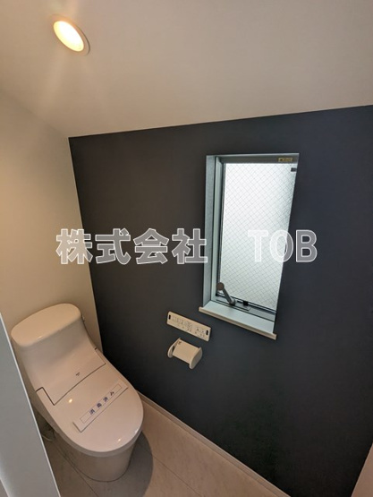 【トイレ】 | 調布ヶ丘二丁目貸家 | 2Fトイレ