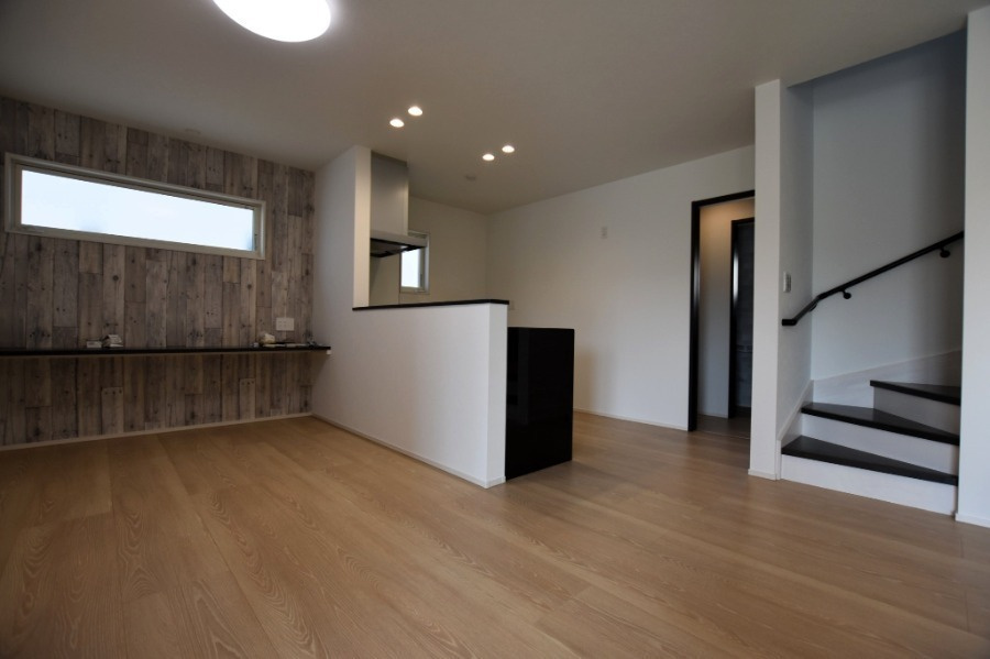 グローバルガーデン　岐阜市柳津町丸野5丁目　全4区画分譲の居間・リビング