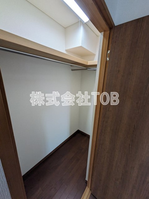【収納】 | 若葉町フラット | 洋室クローゼット