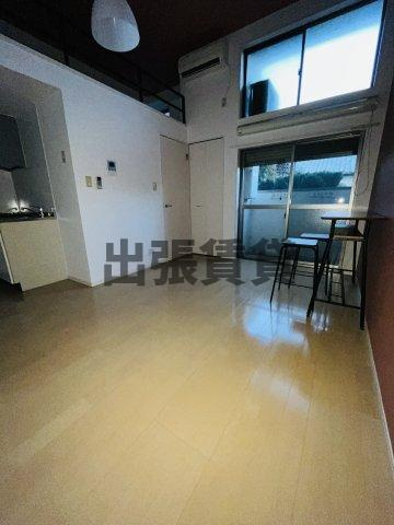 仲介手数料0円！ピストハッタの居間・リビング