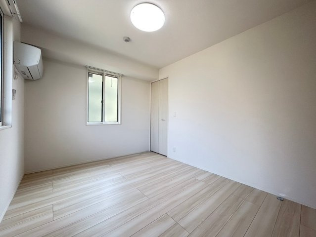 リアン朝霧の寝室