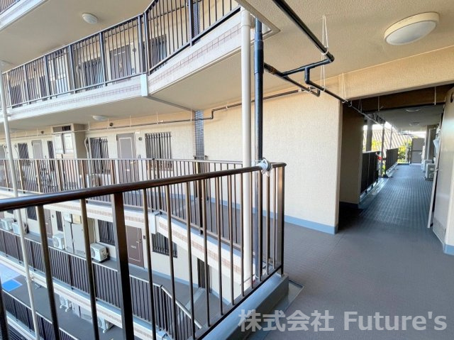 藤和シティコープ三郷公園のその他共用部分|共用廊下の写真です