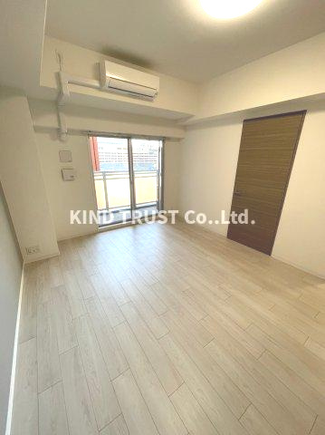 アプリーレ中之島の居間・リビング|こちらの居間で趣味の時間をお楽しみください