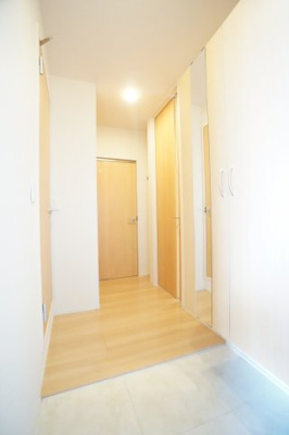 【玄関】 | ラ・リアンC | ※同物件、同タイプのお部屋です