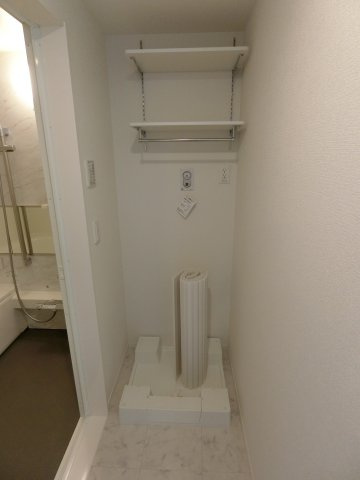 ロイヤルステージ上福原の洗面所