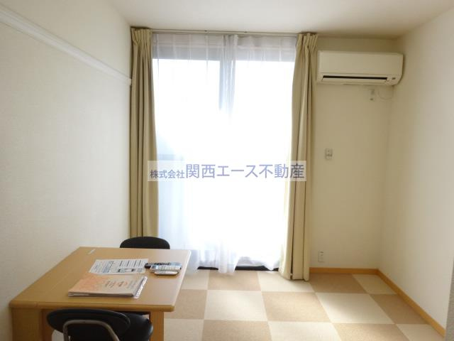 【寝室】 | レオパレスエーデル菱屋西