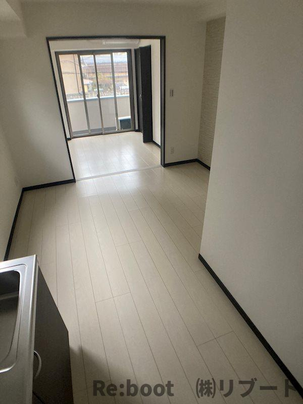 カイテキースⅣの居間・リビング