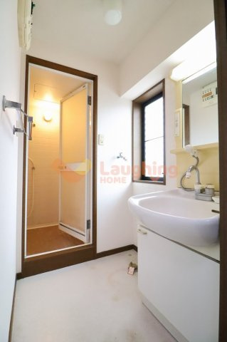 久留米市西町の賃貸マンションの洗面所|使いやすい洗面所です