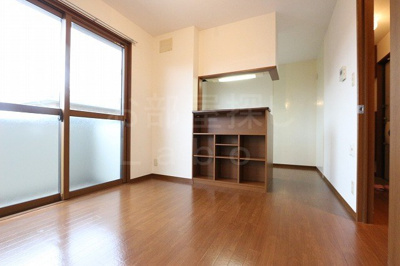 【居間・リビング】 | ローズコート開成Ｃ