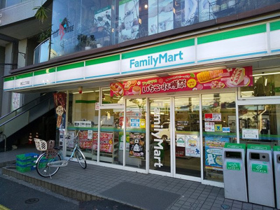 コンビニ