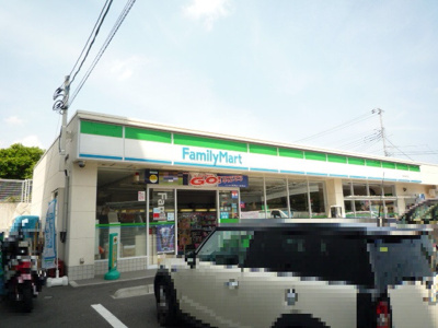 ファミリーマート 横浜和泉町店まで170ｍ