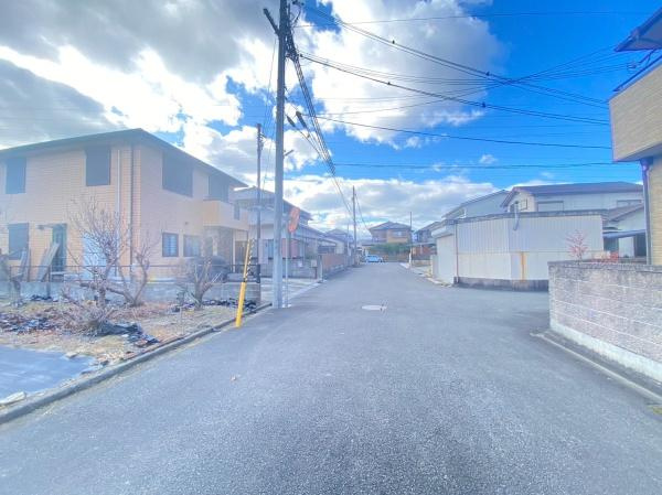 和歌山市坂田　土地の前面道路含む現地写真