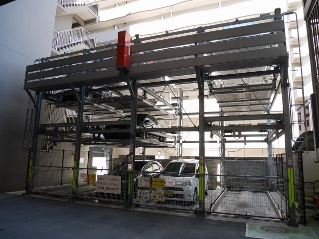 【駐車場】 | エステムプラザ博多駅南 | エステムプラザ博多駅南の駐車場