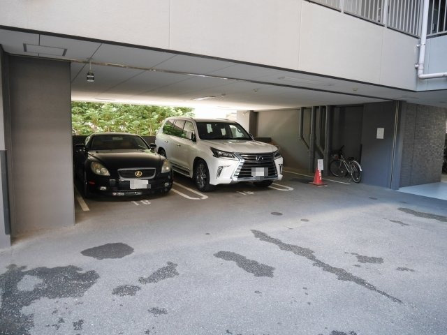 【駐車場】 | エステムプラザ博多駅南 | エステムプラザ博多駅南の駐車場