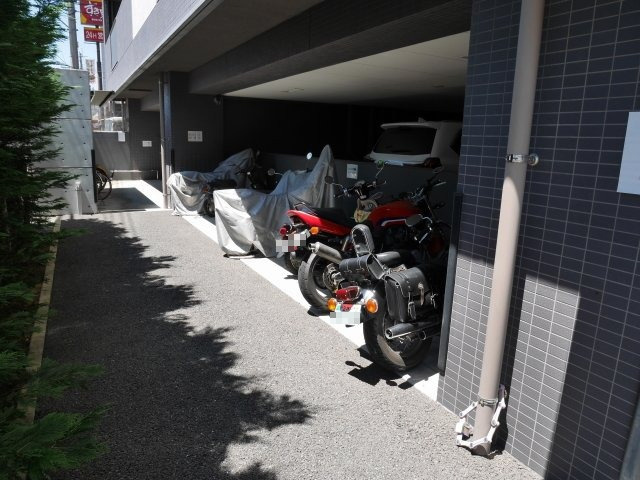 【その他共用部分】 | エステムプラザ博多駅南 | エステムプラザ博多駅南のバイク置き場