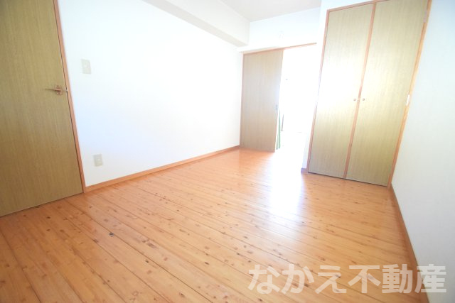 【寝室】 | 落ち着いて過ごせるお部屋なので、寝室にいかがでしょうか