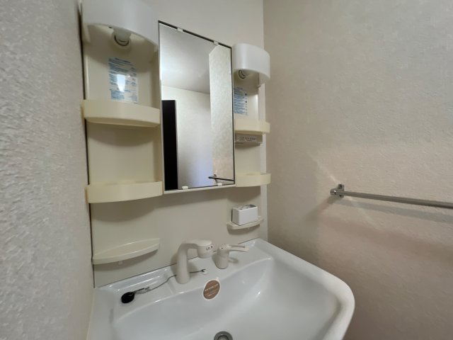 エスポワール北原の独立洗面台