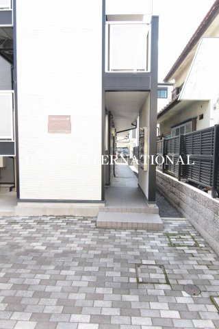 レオパレス湊町ＬＡ１のロビー