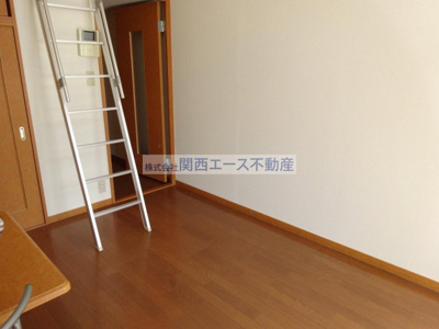 【居間・リビング】 | レオパレスサン・ビレッジⅠ