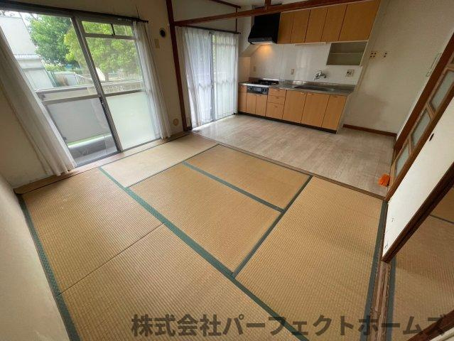 釈尊寺第一住宅12号棟の和室|い草の香りが落ち着く素敵な和室です